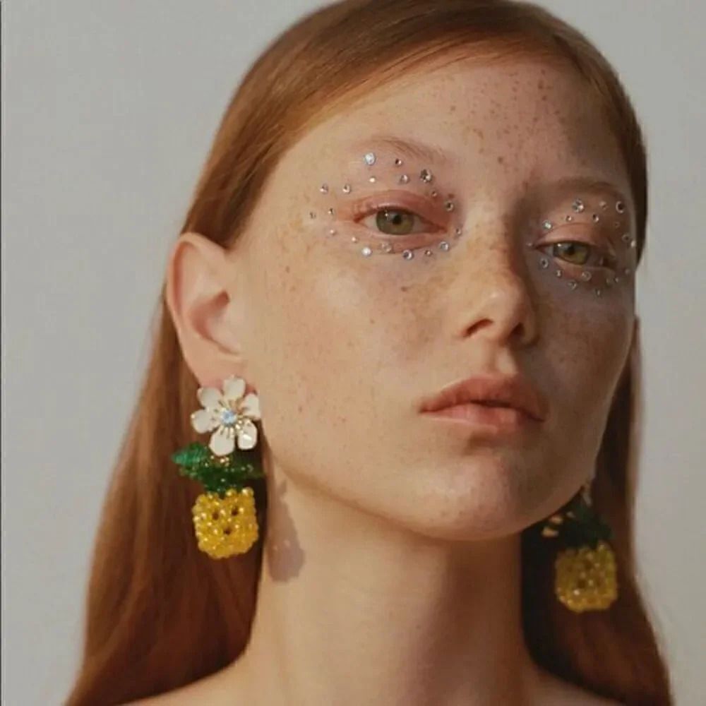 ZARA PINEAPPLE FLOWER EARRINGS - Picture 2 of 9